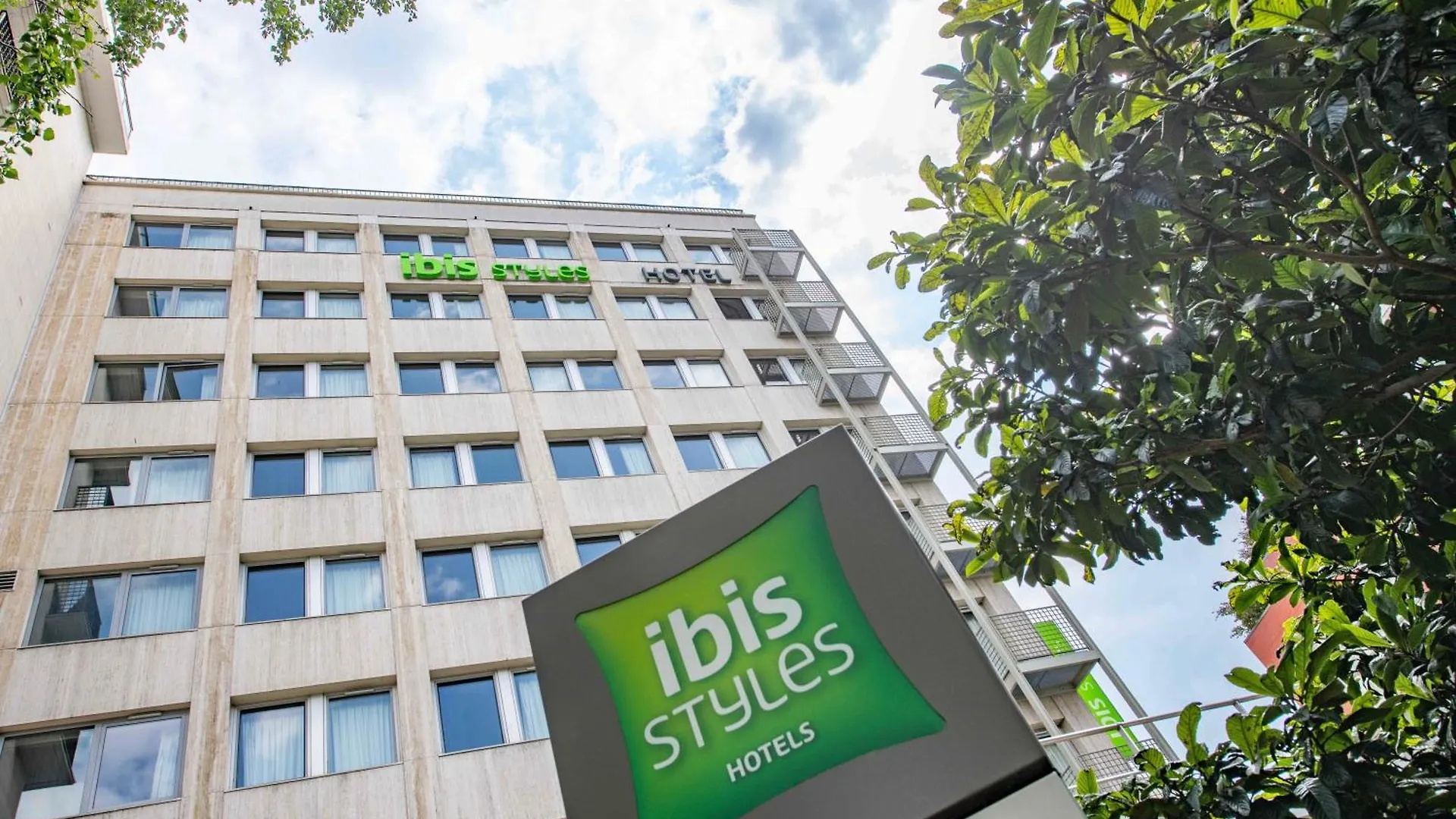 Ibis Styles Paris 16