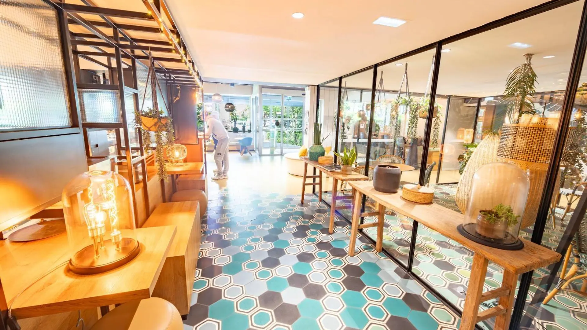 Ibis Styles Paris 16 Hotel 3*
