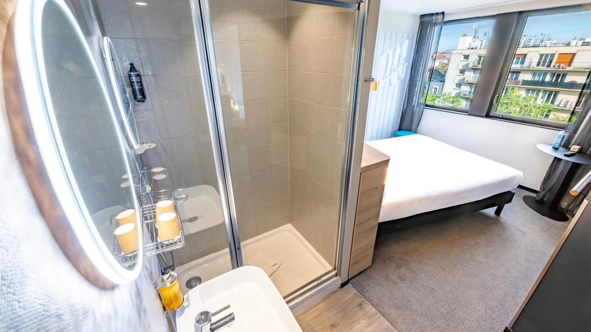 Ibis Styles Paris 16 Hotel