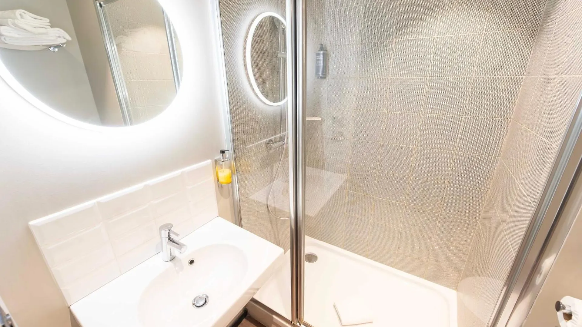 Ibis Styles Paris 16 3*